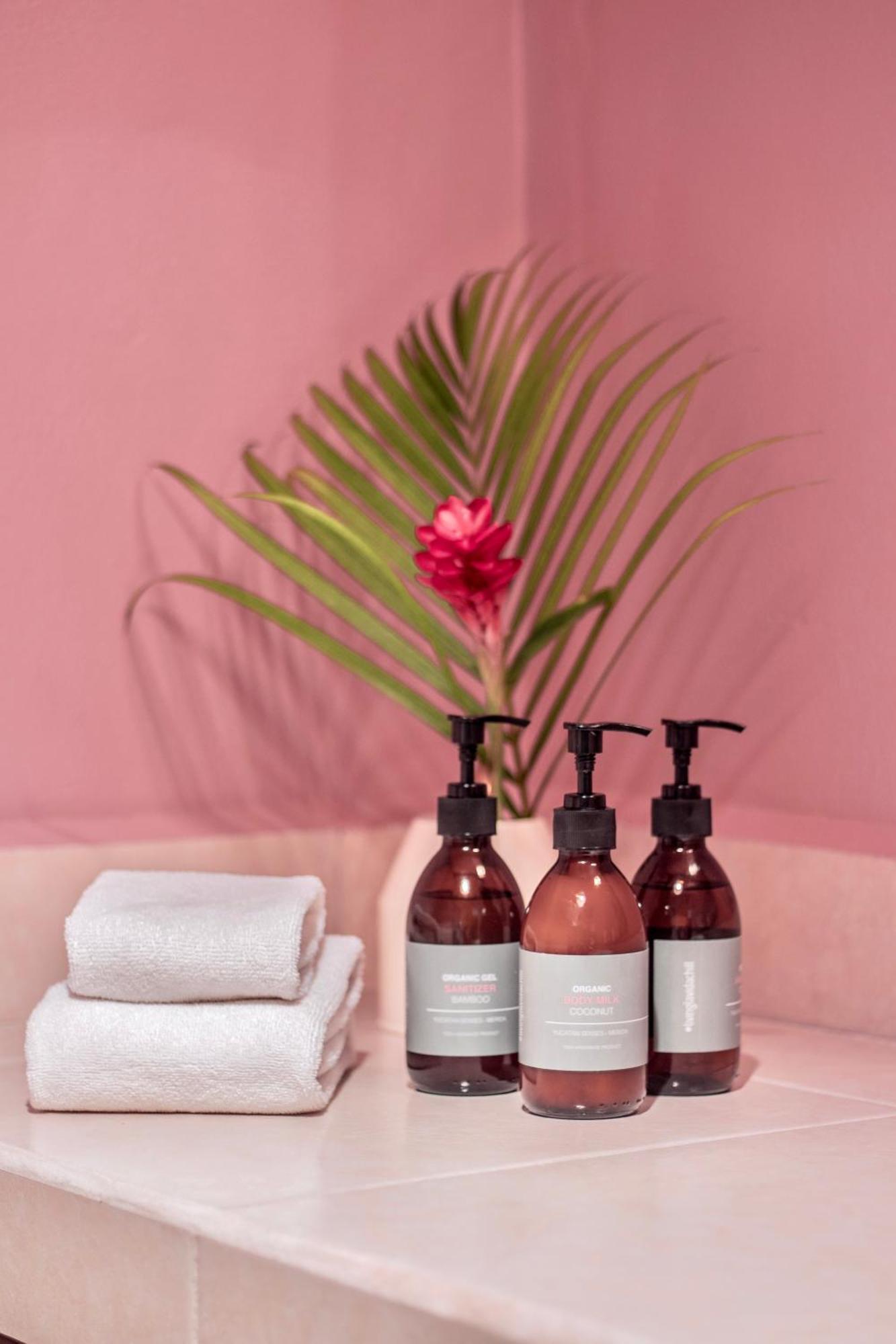 فندق Albatros By Bedsfriends (Adults Only) كوزوميل المظهر الخارجي الصورة